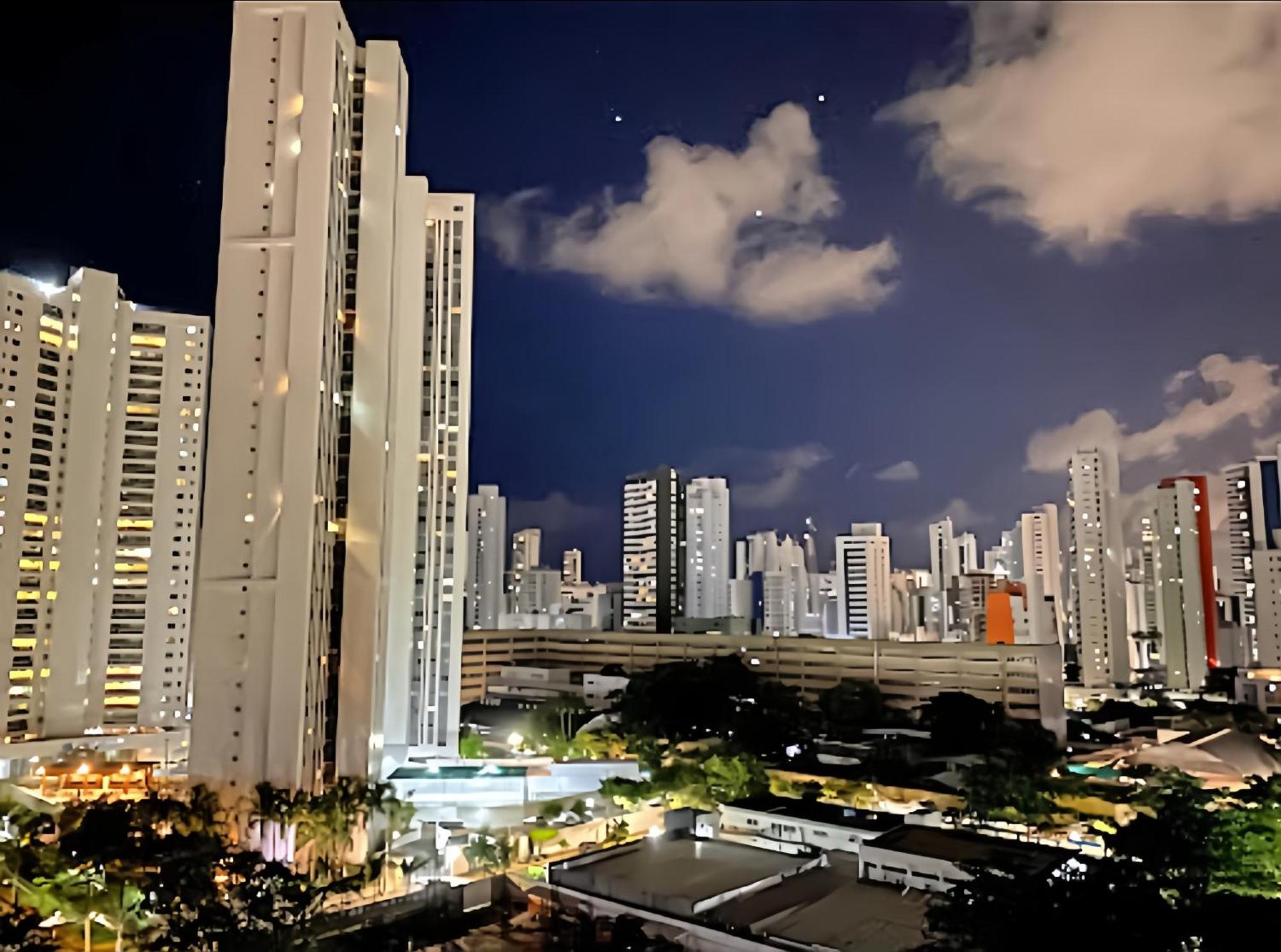 Flat Piscina No Rooftop Aluguel Temporada Em Recife Buitenkant foto